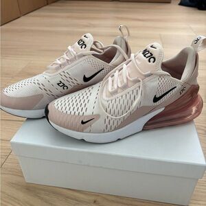 Nike Women's Pale Pink and Black Air Max 270 Sneakers